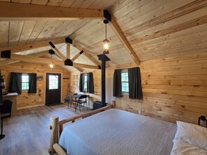 2 chambres, Wi-Fi gratuit, draps fournis