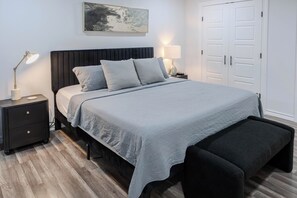 4 bedrooms, desk, iron/ironing board, free WiFi