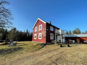 House | Exterior