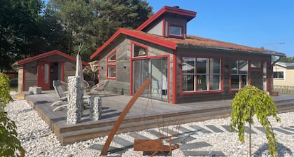 Guesthouse Near Skummelsov Beach