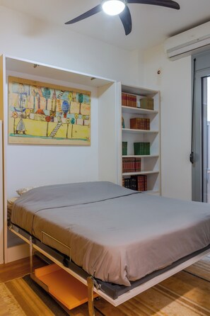 1 chambre, fer et planche à repasser, Wi-Fi, draps fournis