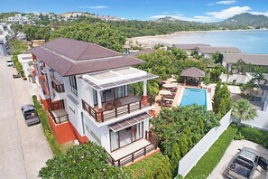 Exterior - Six Hills Villa - 5BR Family with Garden (Chang Wat Surat Thani)