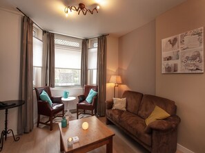 Apartment | Living room