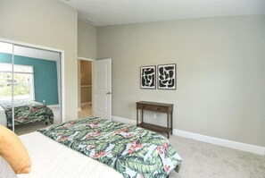 5 quartos, ferros/tábuas de passar roupa, berço de viagem, Wi-Fi