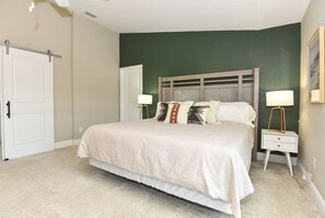 6 bedrooms, iron/ironing board, travel cot, WiFi
