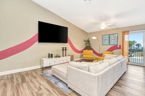 Televisio, pöytätennispöytä