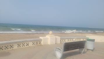 Pemandangan pantai/laut