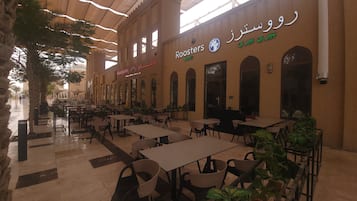 Food court