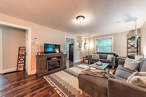 Smart TV, fireplace, books