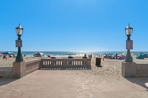 Tæt på stranden