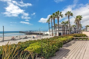 Imagen sin descripción, 5 de 43, botón