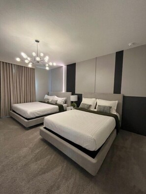 7 chambres, fer et planche à repasser, Wi-Fi, draps fournis