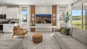 Unclassified image, 4 of 88, button - 7 Bedrooms / 6.5 Bathrooms / Solara (2306SR) (KISSIMMEE)