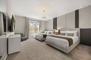 7 bedrooms, iron/ironing board, travel cot, WiFi