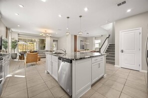 Interior - 7 BD/ 6.5 BA/ Solara Resort (2306 SR) (KISSIMMEE)