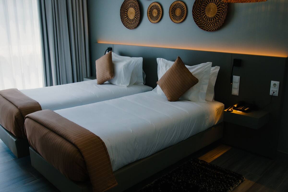 Standard Twin Room, Sea View | In-room safe, desk, laptop workspace, blackout drapes