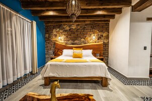 Luxury Room | Free WiFi