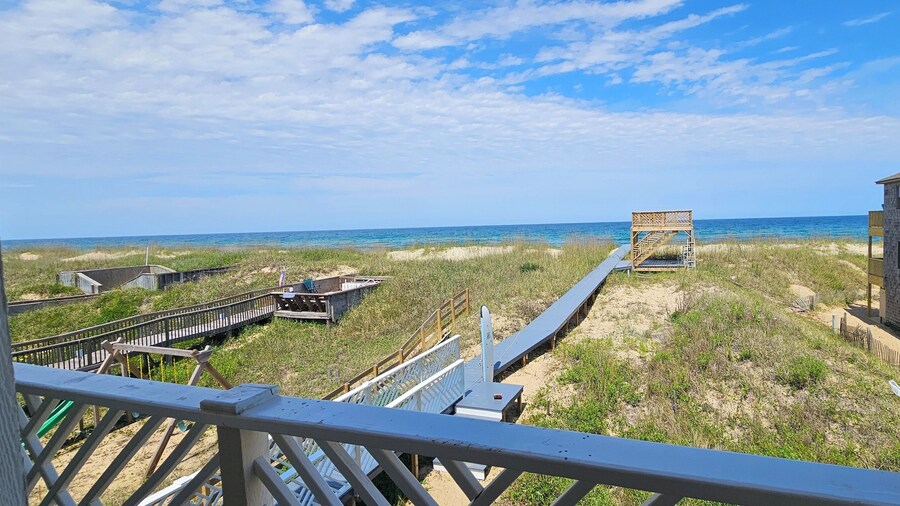 1817 Oceanfront Bed & Breakfast