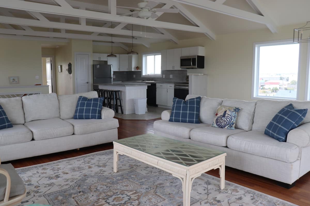Appartement Deluxe, animaux de compagnie acceptés, vue plage | Coin séjour