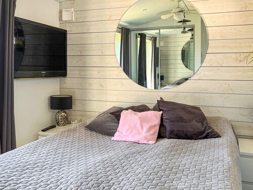 3 Person Holiday Home in Farentuna