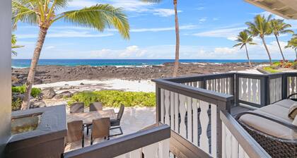 Oceanfront Retreat w/Sunset Views & Paddleboards