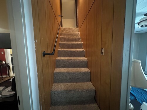 Charming 4-bedroom house with WiFi and AC in delightful Jonesboro