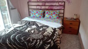 2 quartos, ferros/tábuas de passar roupa, Wi-Fi, roupa de cama
