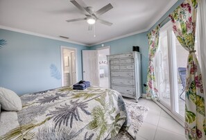 2 bedrooms, desk, iron/ironing board, free WiFi