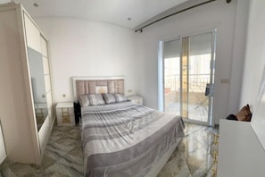 2 bedrooms