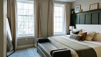 1 bedroom, iron/ironing board, travel crib, free WiFi