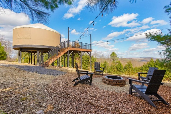 Firepit and chairs