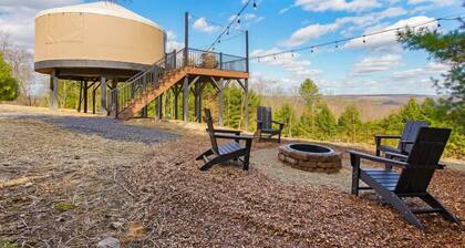 Horizon Hideout | Hot Tub, Mountain Views, Nature Escape