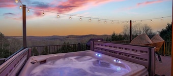 Starlit Haven | Hot Tub, Stargazing Loft, Nature Retreat in PA Wilds