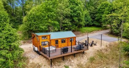 Evergreen Escape | Cabin w/ Hot Tub, Fire Pit, Views & Trails Nearby