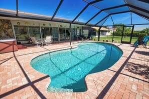 Piscine extérieure, piscine chauffée