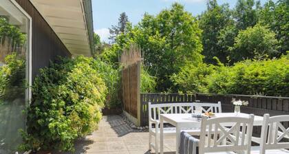 6 Person Holiday Home in Dronningmolle