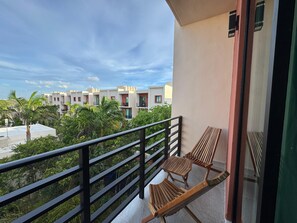 Property grounds - Modern apart in Cancun, well located, amenities. 2 bedrooms and 2 full bathrooms (Cancún)