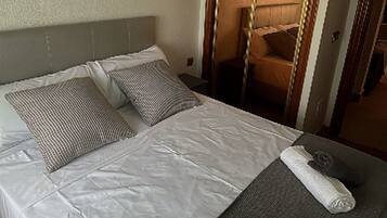 3 dormitorios, wifi gratis, ropa de cama