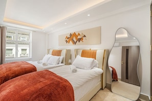2 habitaciones, tabla de planchar con plancha y wifi gratis
