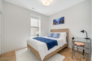 4 bedrooms, desk, iron/ironing board, travel cot