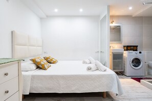 1 sovrum, strykjärn/strykbräda, gratis wi-fi och sängkläder