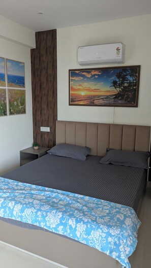 1 bedroom, WiFi, bed sheets