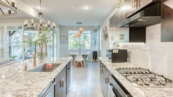 Microwave, oven, stovetop, dishwasher