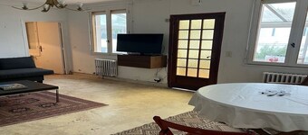 Nantes House sleeps 7 Quick access all directions Airport