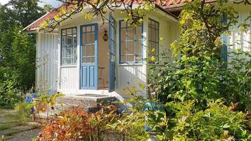 House | Exterior