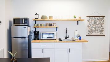 Microwave, oven, paper towels