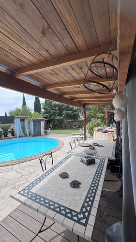 Swimming pool on private land in Provence