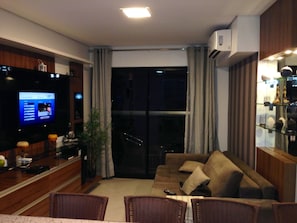 Smart TV, DVD player, foosball, table tennis