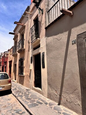 Front of property - CASA 22 (San Miguel de Allende)