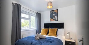 4 bedrooms, iron/ironing board, travel crib, free WiFi